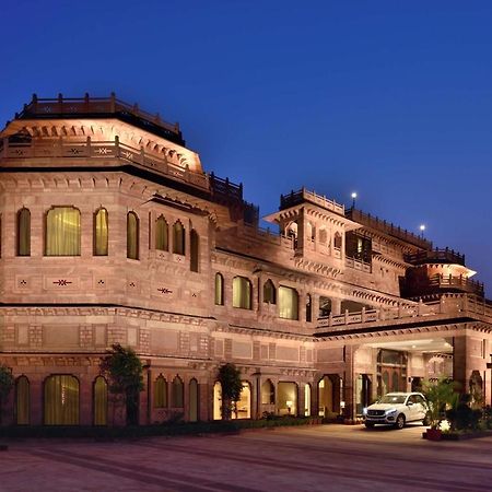 Radisson Jodhpur Hotel จ๊อดปูร์ ภายนอก รูปภาพ