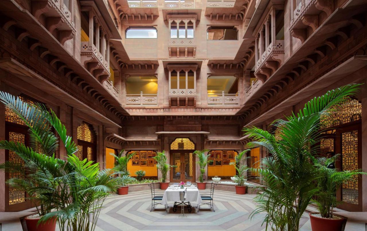 Radisson Jodhpur Hotel จ๊อดปูร์ ภายนอก รูปภาพ