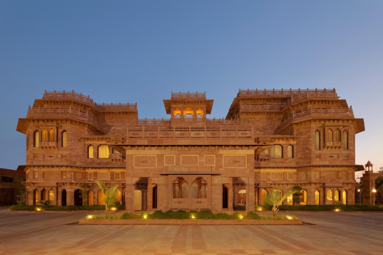 Radisson Jodhpur Hotel จ๊อดปูร์ ภายนอก รูปภาพ